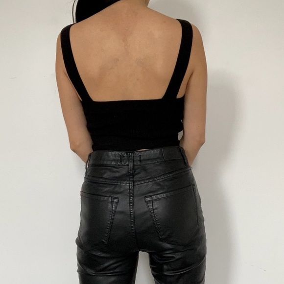 Urban Outfitters Black Ribbed Tie-Back Square Crop Top - Picture 4 of 4